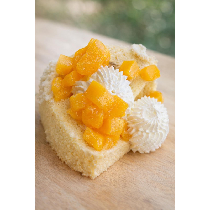 Mango Cake Roll